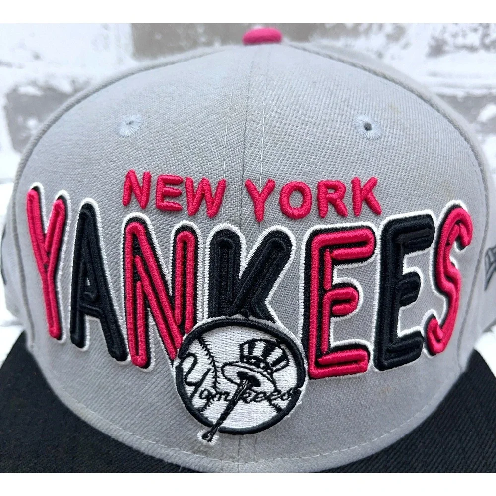 New York Yankees Hat Cap Strap Back Gray Pink 9Fifty Flat Bill Spell Out MLB *